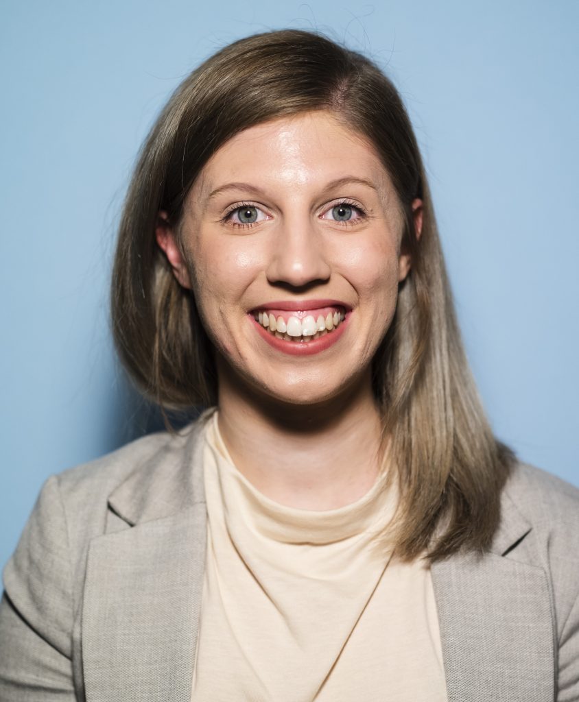 Portrait Beraterin Anna Krebicek